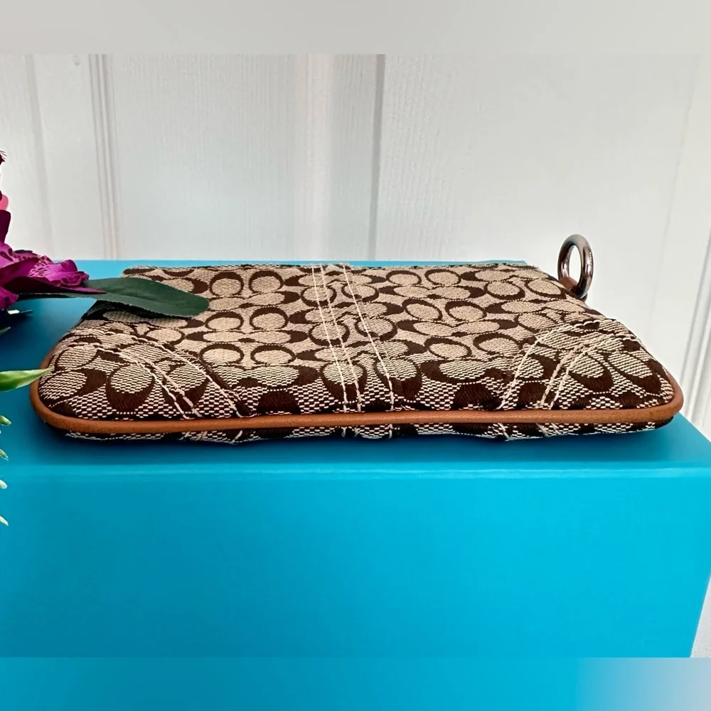#67 COACH ~ Brown and Cream Monogrammed Patterned Coin/Card Pouch